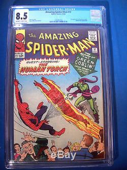 1964 Amazing SPIDER-MAN #17 Marvel Comics CGC Graded 8.5 VF+ WHITE Pages