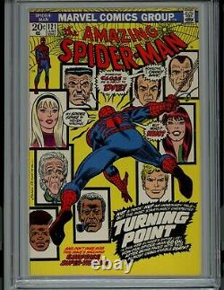 Amazing Spider-Man #121 1973 CGC 7.5 White Pages Death Gwen Stacy Comic Book