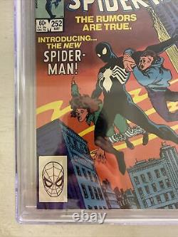 Amazing Spider-Man 252 CGC 9.6 White pages