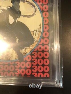 Amazing Spiderman #300 CGC 9.0 White Pages Newsstand 1st Venom! Todd McFarlane